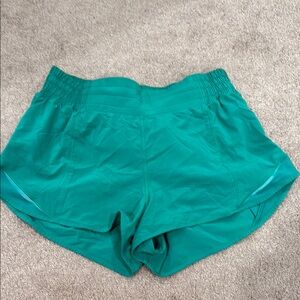 Lululemon high rise hotty hot 2.5 length